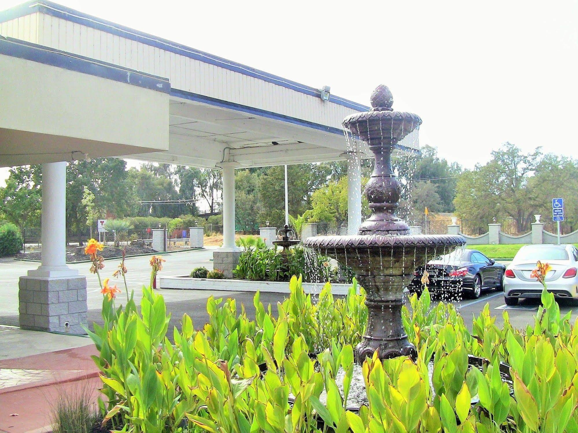 Surestay Plus Hotel By Best Western Sacramento Cal Expo Luaran gambar
